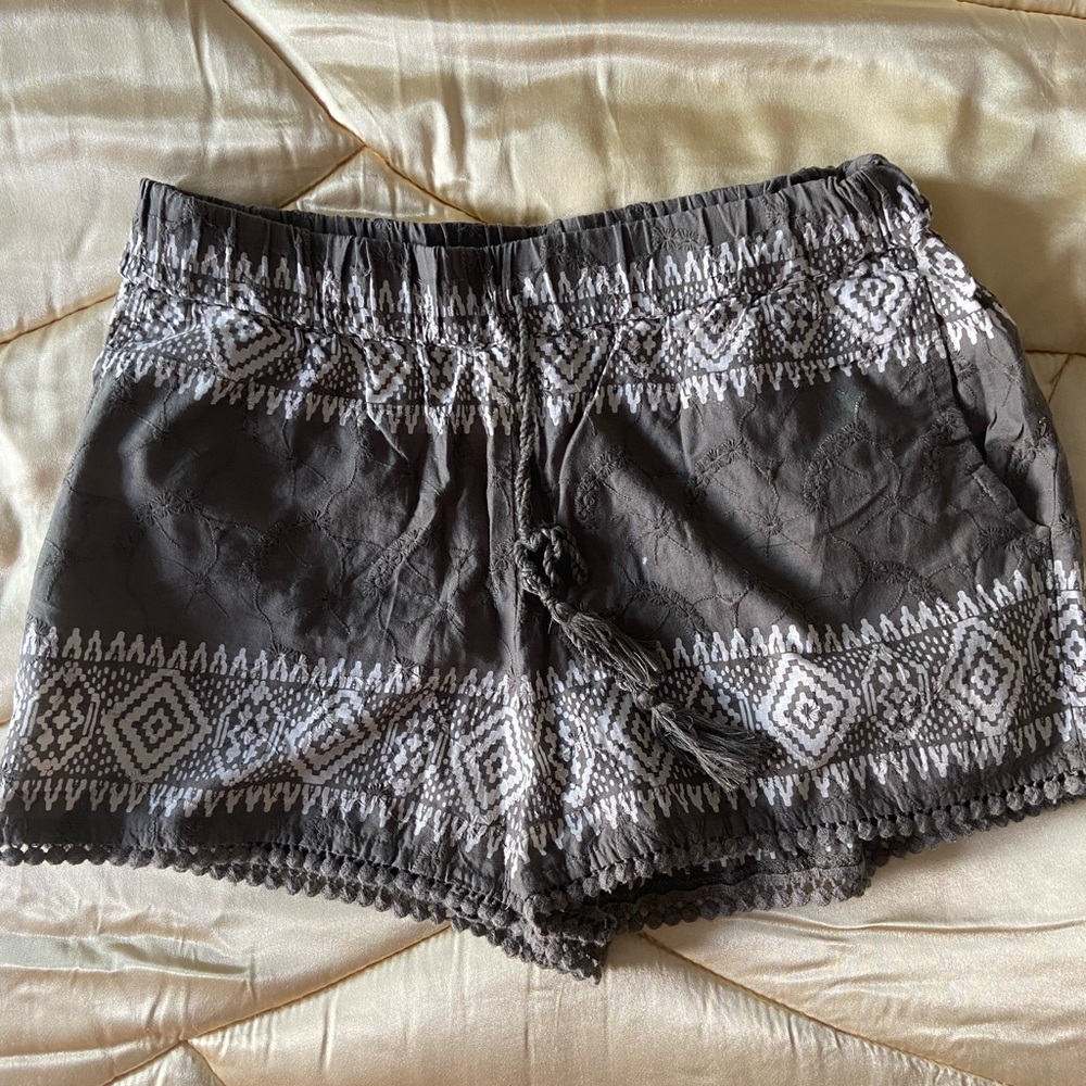 Bohemian shorts